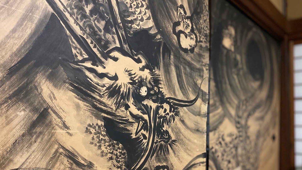 龍の襖絵